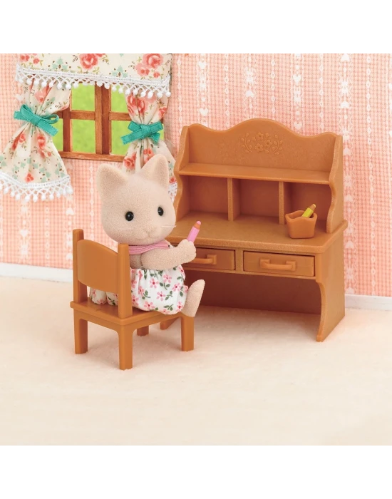 Sylvanian Families Child Desk Set