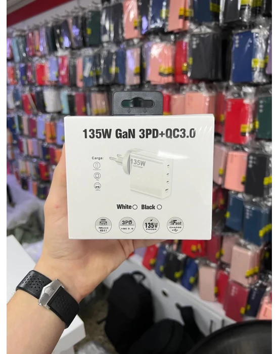 Ygt USB-C 4 Çıkışlı 135W Şarj Adaptörü