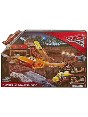 Cars 3 Thunder Hallow Yarışı Oyun Seti