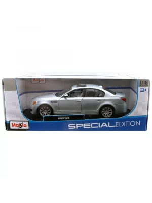 Maisto Bmw M5 1:18 Model Araba S/E Mavi
