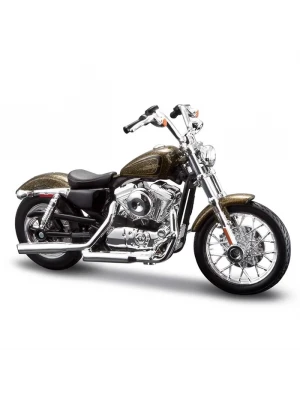 Maisto Harley Davidson 2013 XL1200V Seventy Two 1:18 Model Motors