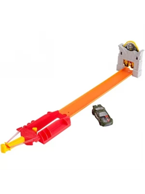 Hot Wheels Yüksek Atlayış Robo Wrecker Yarış Seti