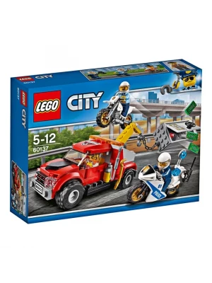 Lego City Tow Truck Trouble 60137