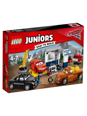 Lego Junior Smokey’nin Garajı 10743