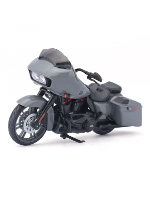 1:18 2018 Harley-Davidson CVO Road Glide Model Motor Seri 40
