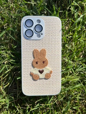 İphone 14 Plus Opus Silikon Nakış Desenli Telefon Kılıfı