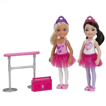 Barbie Club Chelsea Ve Arkadaşları 2li Bebek Oyun Seti FHK98