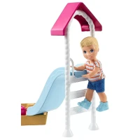 Barbie Bebek Bakıcısı Oyun Seti FXG96
