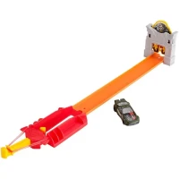 Hot Wheels Yüksek Atlayış Robo Wrecker Yarış Seti