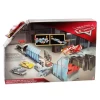 Cars 3 Film Sahneleri Rust-Eze Yarış Merkezi Oyun Seti
