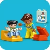 LEGO DUPLO Ambulans ve Sürücü 10447