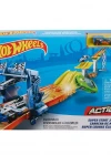 Hot Wheels Süper Atlayış Yarış Seti