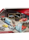 Cars 3 Film Sahneleri Rust-Eze Yarış Merkezi Oyun Seti