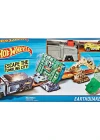 Hot Wheels Earthquake Alley Yarış Seti