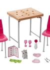 Barbie Ev İçi Dekorasyon Yemek Masası Oyun Seti DVX45