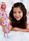 Barbie Fashionastas Büyüleyici Parti Bebekleri HBV21