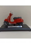 Welly 2017 vespa gts 125cc 1:18