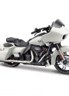 1/18 Harley-Davidson 2018 CVO Road Glide Model Motor