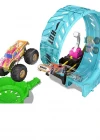 Hot Wheels Monster Trucks Karanlıkta Parlayan Çemberde Yarış Seti