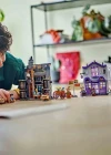LEGO Harry Potter Ollivanders ve Madam Malkinin Cübbe Dükkanı 76