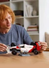 LEGO Icons McLaren MP4/4 ve Ayrton Senna 10330