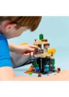 LEGO Minecraft Zombi Zindanı 21587