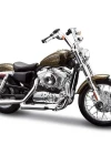Maisto Harley Davidson 2013 XL1200V Seventy Two 1:18 Model Motors