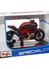 Maisto Ducati Diavel Carbon 1:18 Model Motorsiklet