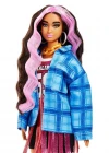 Barbie Extra Ekose Ceketli Bebek