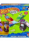 Hot Wheels Eğlenceli Kaykay Parkı Oyun Seti