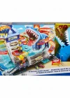 Hot Wheels Köpek Balığından Kaçış Oyun Seti HDP06