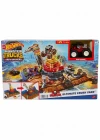 Hot Wheels Monster Trucks Muhteşem Çarpışma Arenası Oyun Seti HNB