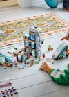 LEGO City Kayak ve Dağcılık Merkezi 60366