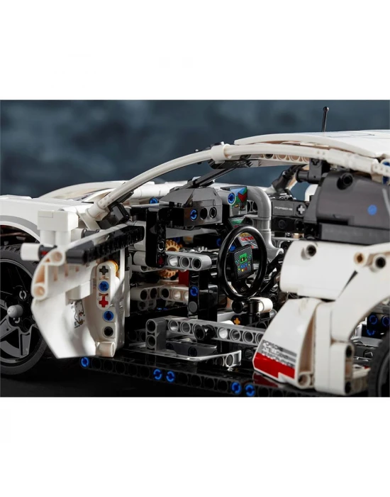 Lego Technic Porsche 911 RSR