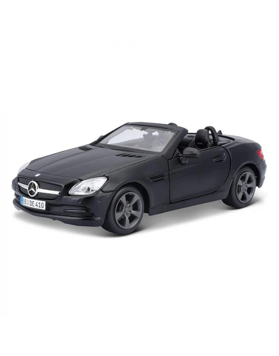 Maisto 1:24 Mercedes-Benz SLK-Class Matte Black