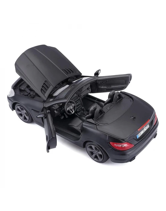Maisto 1:24 Mercedes-Benz SLK-Class Matte Black