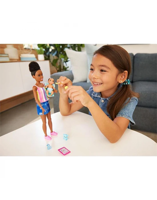 Barbie Bebek Bakıcısı Skipper Bebek Serisi GRP12