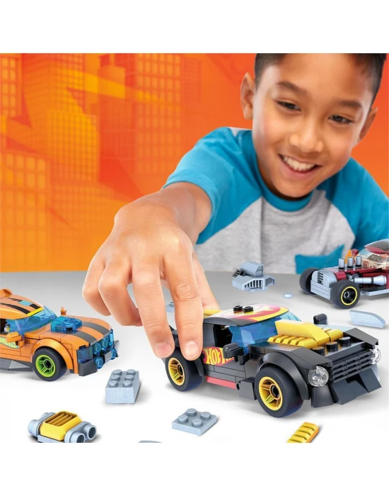 Mega Hot Wheels Aksesuarlı Dörtlü Araç Seti