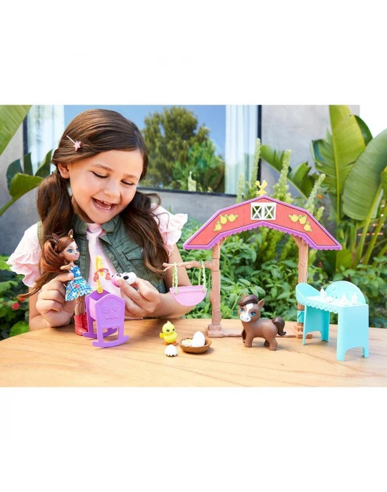 Enchantimals Çiftliği Oyun Seti