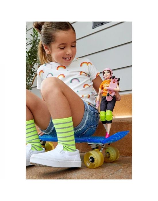 Barbie Olimpiyat Bebekleri - Kaykay