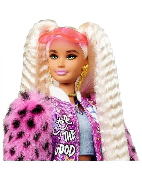 Barbie Extra Pembe Şapkalı Bebek