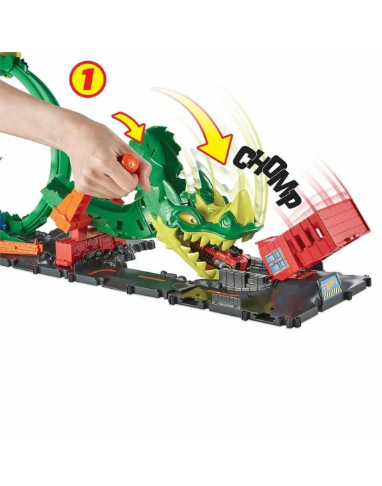 Hot Wheels Ejderha ile Mücadele Pisti