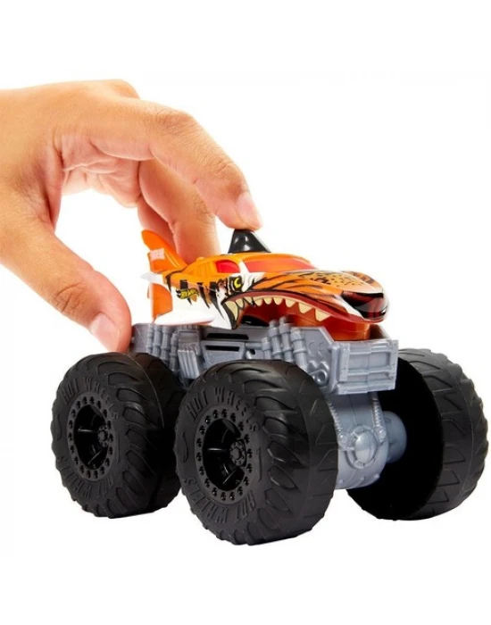 Hot Wheels Monster Trucks 1:43 Tiger Shark HDX62