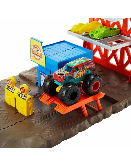 Hot Wheels Monster Trucks Patlama İstasyonu Oyun Seti