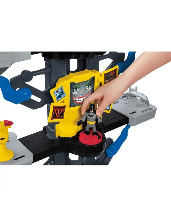 Imaginext DC Super Friends 2si 1 Arada Transforming Batcave