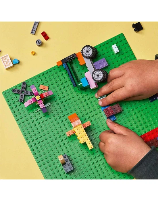 Lego Classic Yeşil Plaka 11023