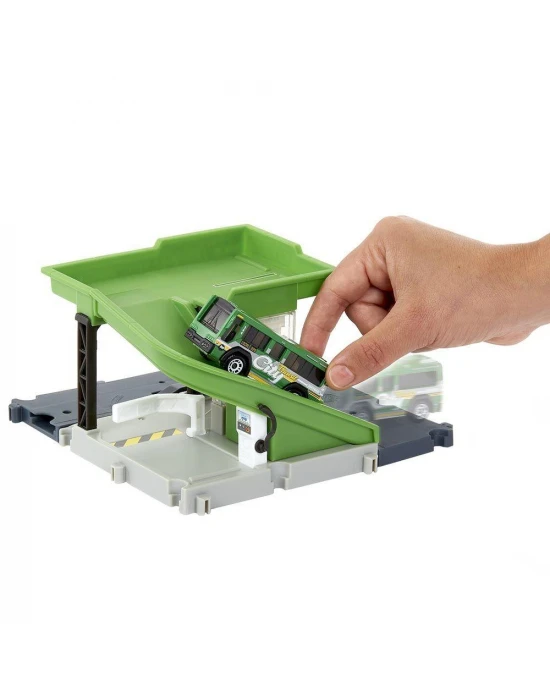 Matchbox Aksiyon Sürücüleri Otobüs Durağı Oyun Seti
