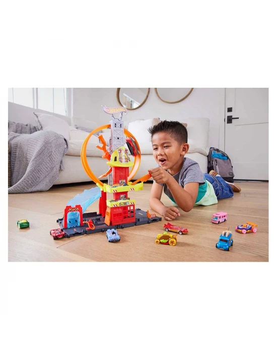 Hot Wheels Çember Pistli İftaiye İstasyonu HKX41