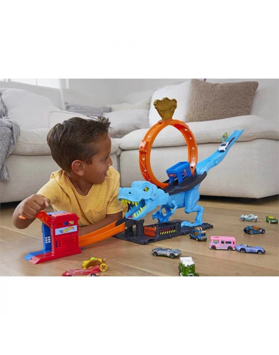 Hot Wheels Dinozor ile Mücadele Oyun Seti HKX42