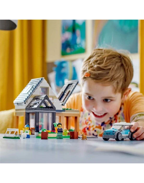 LEGO City Aile Evi ve Elektrikli Araba 60398